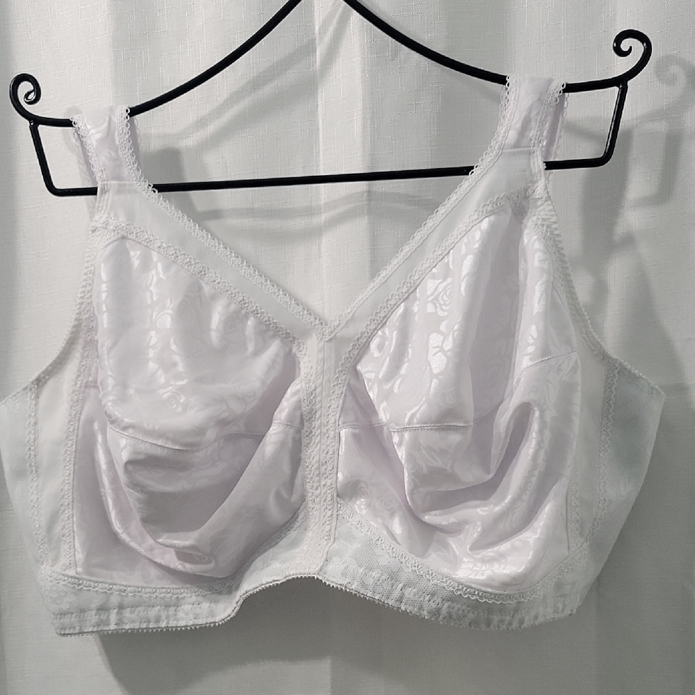 Playtex   Classic White No Wire Full coverage Wide Straps  Bra plus Size 50DD